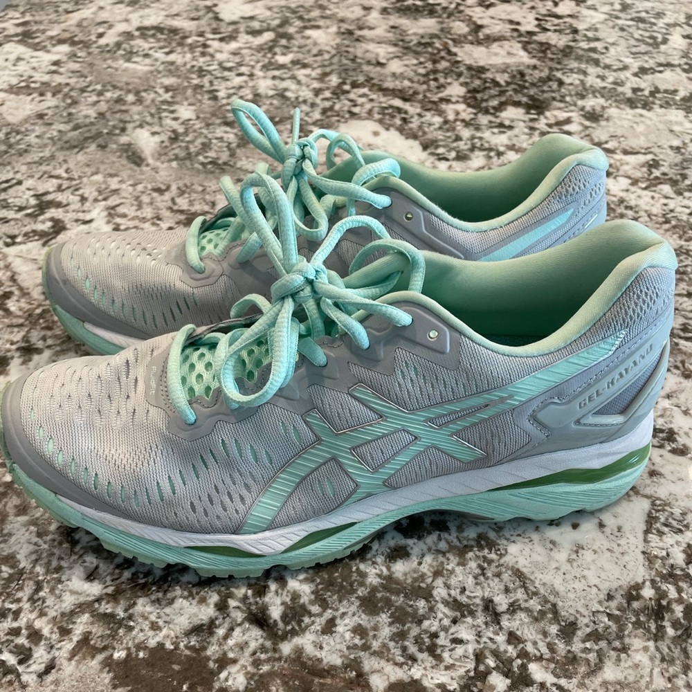 ASICS Women’s Gel-Kayano 23 Running Shoes